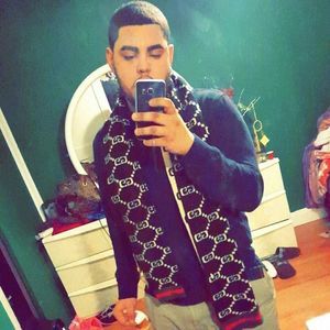 Meet your Posher, Steven